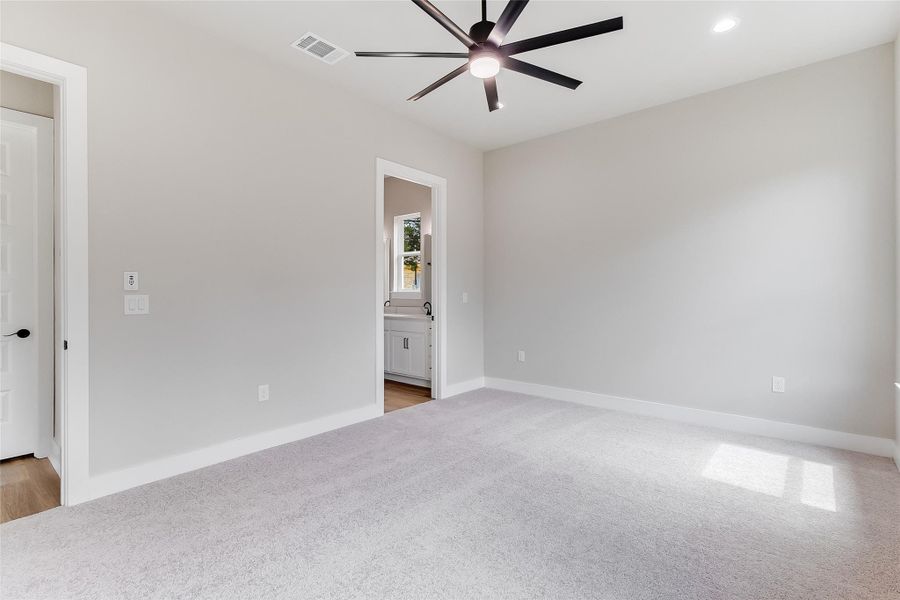 Spacious, unfurnished interior of a new home in Lago Vista, Lago Vista (Image 15). Spacious, unfurnished interior of a new home in Lago Vista, Lago Vista (Image 15).