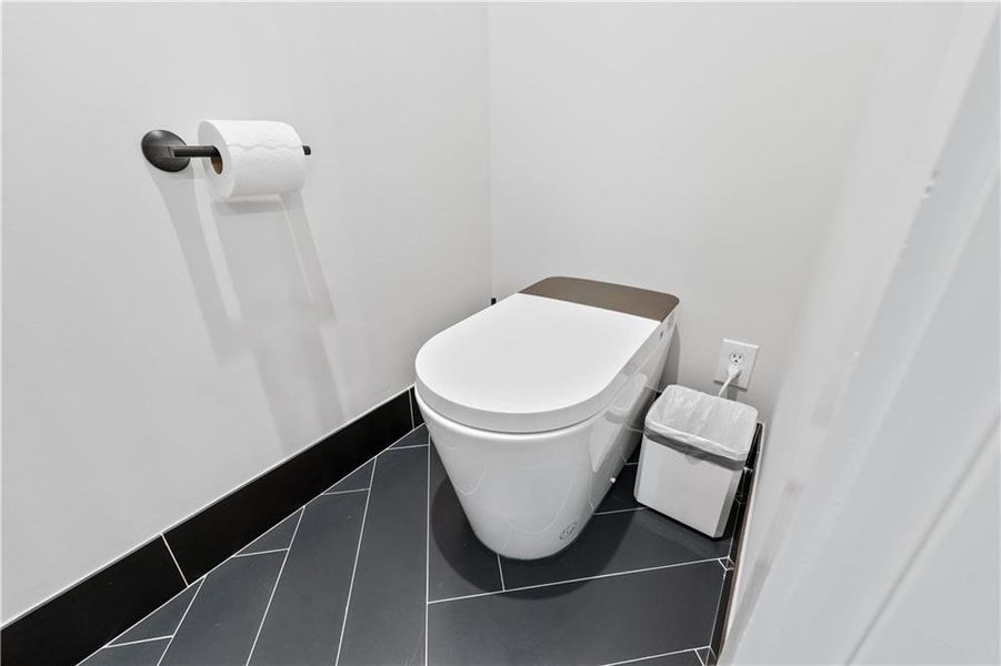 Furnished interior view inside a new home in Springside Reserve, Powder Springs (Image 47). Furnished interior view inside a new home in Springside Reserve, Powder Springs (Image 47).