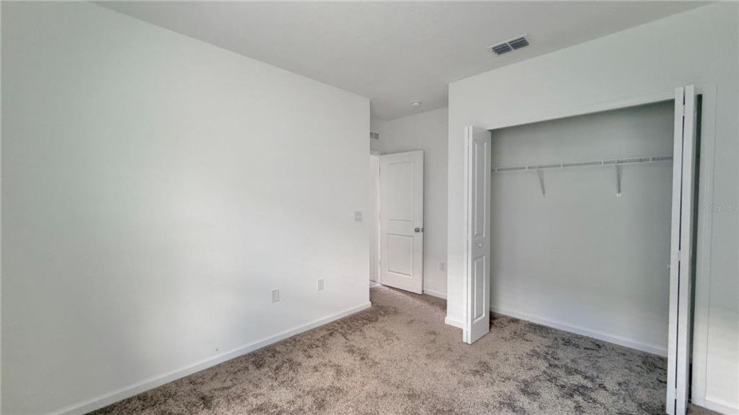 Spacious, unfurnished interior of a new home in Westview, Kissimmee (Image 13).