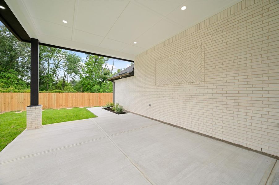 Exterior details and patio area of a home in , Porter (Image 29).