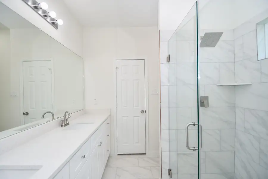 Furnished interior view inside a new home in , Houston (Image 7). Furnished interior view inside a new home in , Houston (Image 7).