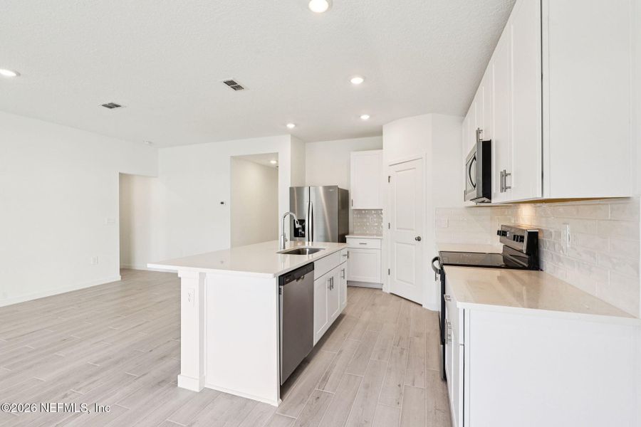 Furnished interior view inside a new home in Kings Preserve, Jacksonville (Image 7).