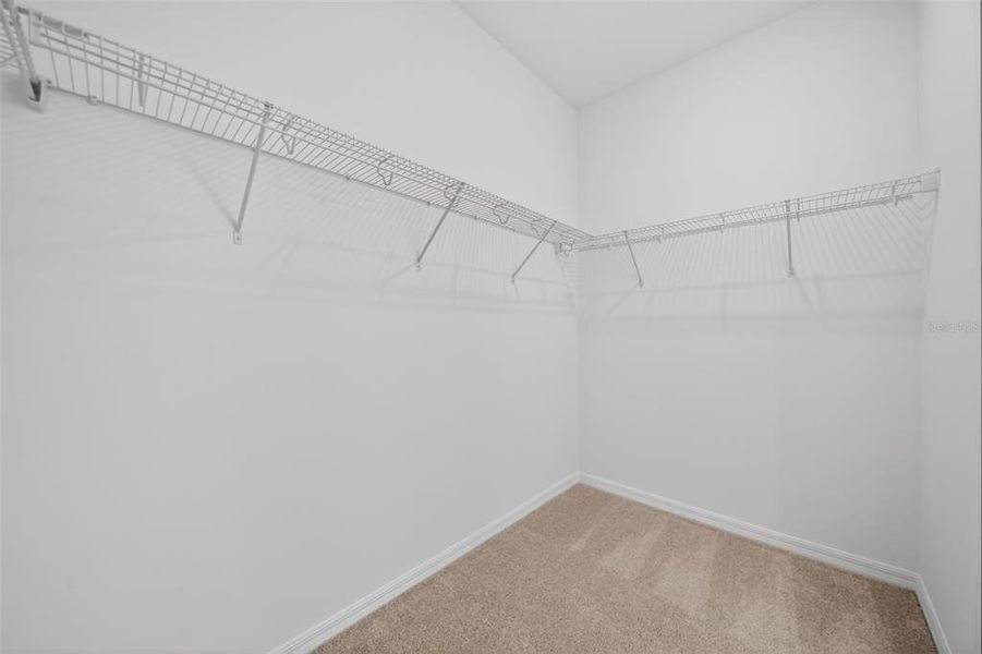 Spacious, unfurnished interior of a new home in Weslyn Park, St. Cloud (Image 21).