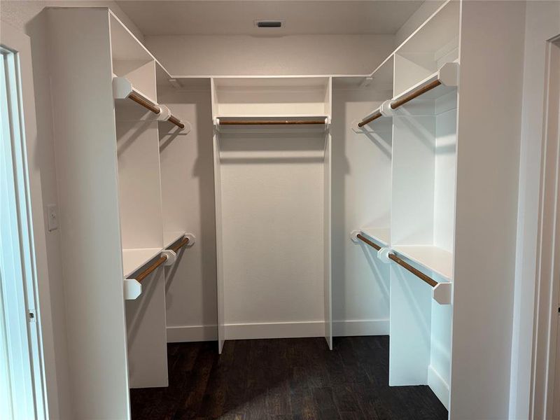 Image 13 of a home in .