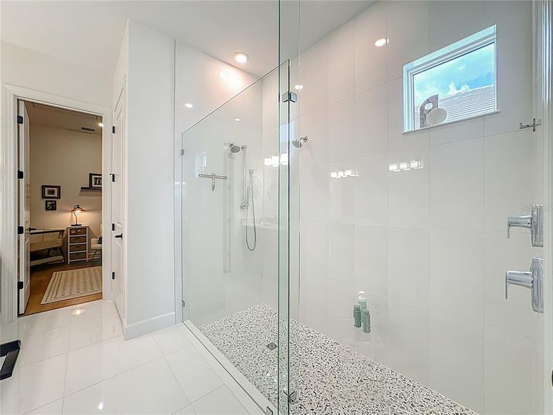 Image 74 of a home in .