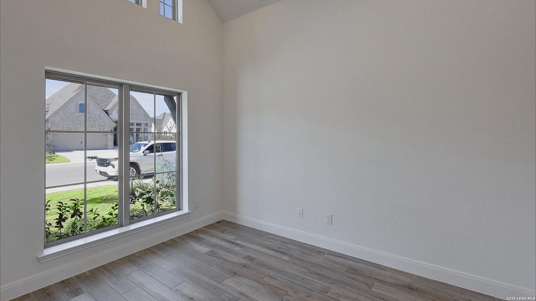 Spacious, unfurnished interior of a new home in Kallison Ranch, San Antonio (Image 20).