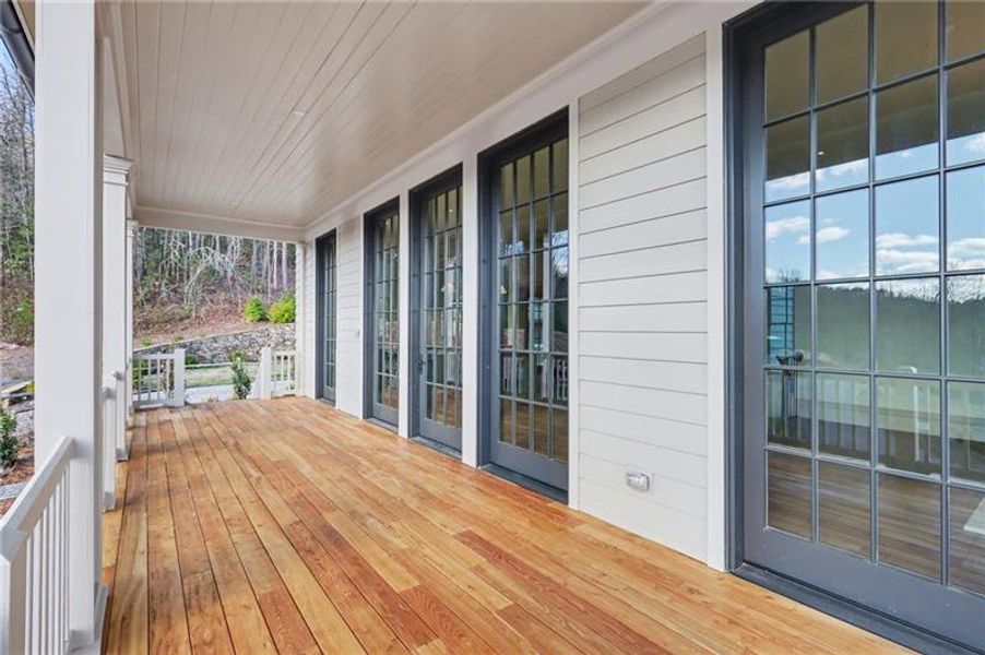Exterior details and patio area of a home in , Clarkesville (Image 3).