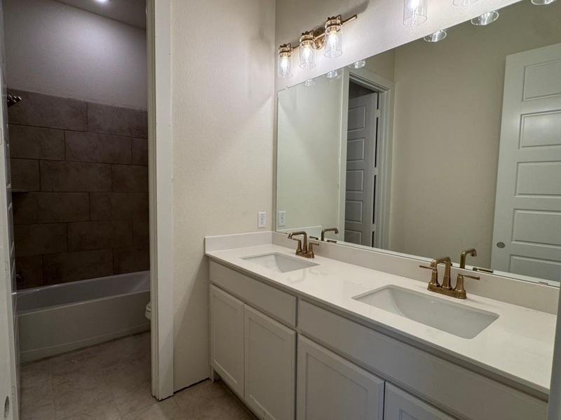 Furnished interior view inside a new home in Rocky Top, Krum (Image 5).