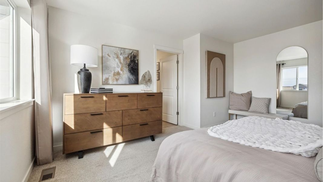 Furnished interior view inside a new home in Settlers Crossing, Commerce City (Image 15).