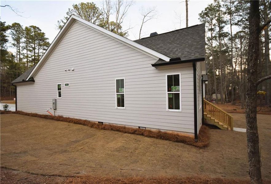 Exterior details and patio area of a home in , Villa Rica (Image 4).