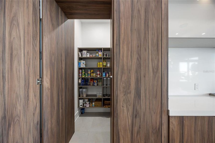 Image 81 of a home in .