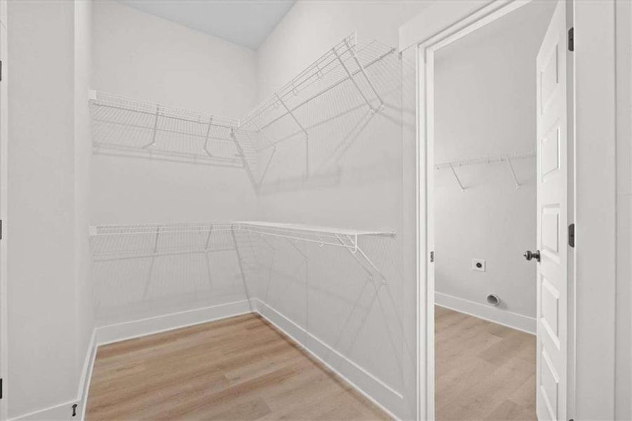 Spacious, unfurnished interior of a new home in , Bremen (Image 30).