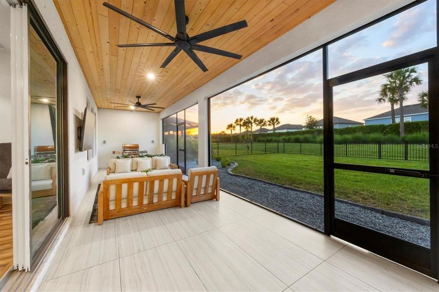 Exterior details and patio area of a home in , Sarasota (Image 4).