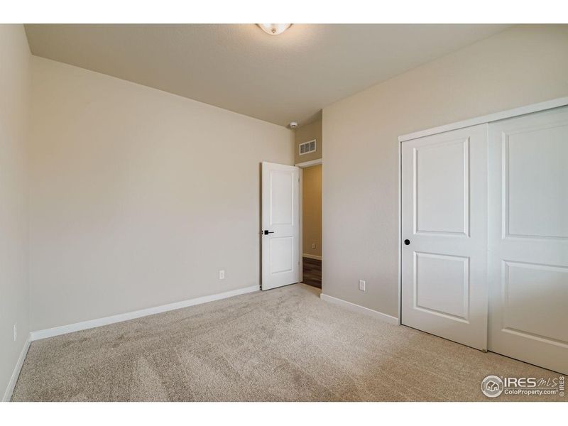 Spacious, unfurnished interior of a new home in Hidden Creek, Frederick (Image 33).