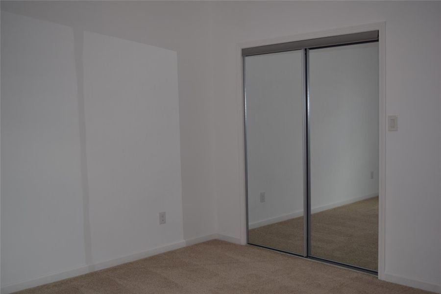 Spacious, unfurnished interior of a new home in , Cleveland (Image 18).