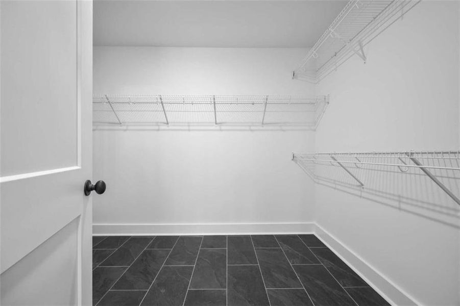 Spacious, unfurnished interior of a new home in , Monroe (Image 38).