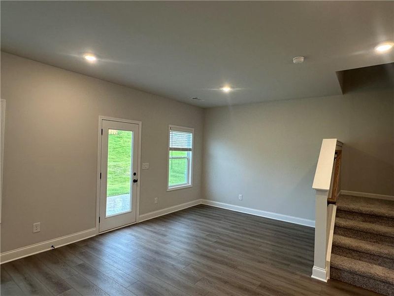 Spacious, unfurnished interior of a new home in Kentmere, Auburn (Image 27). Spacious, unfurnished interior of a new home in Kentmere, Auburn (Image 27).