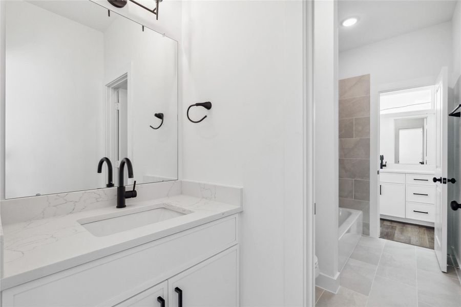 Furnished interior view inside a new home in , Houston (Image 5). Furnished interior view inside a new home in , Houston (Image 5).