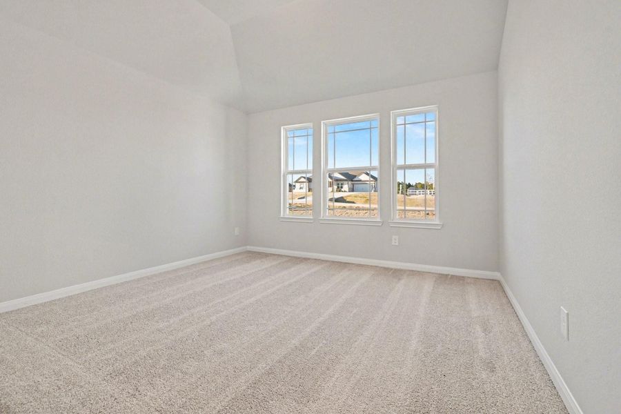 Spacious, unfurnished interior of a new home in Rose Hill Estates, Willis (Image 35).