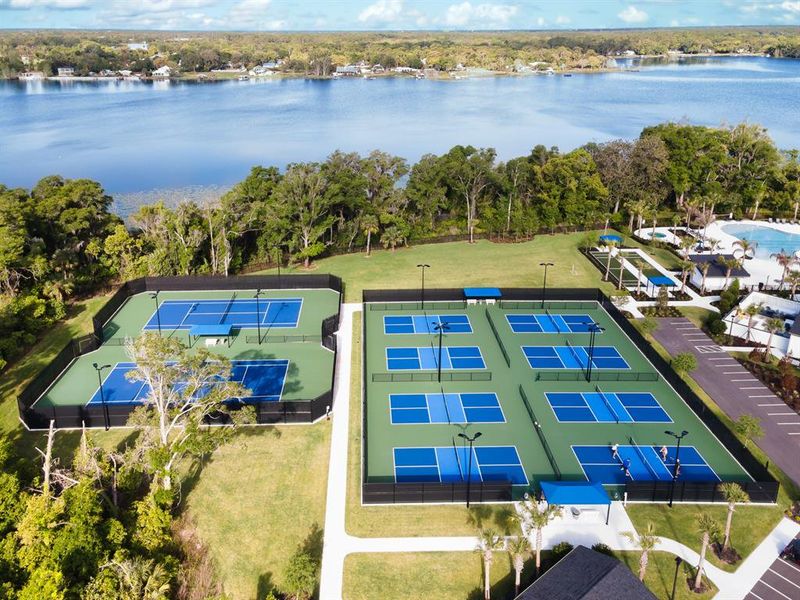 Community amenities in , Deland (Image 42).
