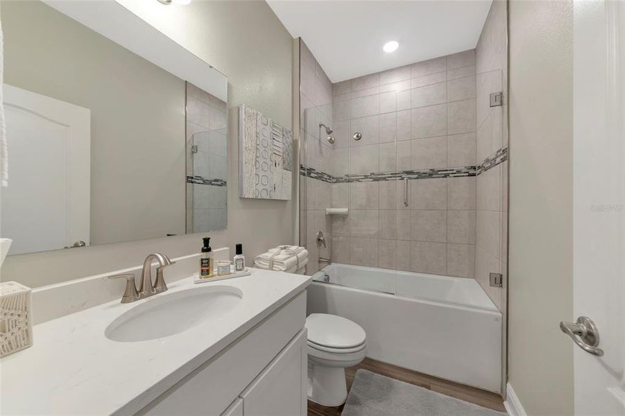 Furnished interior view inside a new home in , Bradenton (Image 17).