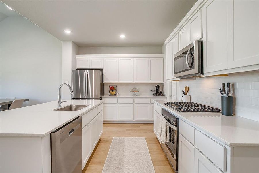 Furnished interior view inside a new home in Ventana, Fort Worth (Image 7).