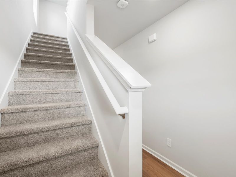 Spacious, unfurnished interior of a new home in Pleasant Brook, Piedmont (Image 14).