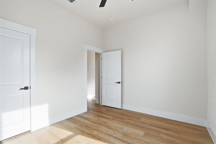Spacious, unfurnished interior of a new home in , Dallas (Image 23). Spacious, unfurnished interior of a new home in , Dallas (Image 23).