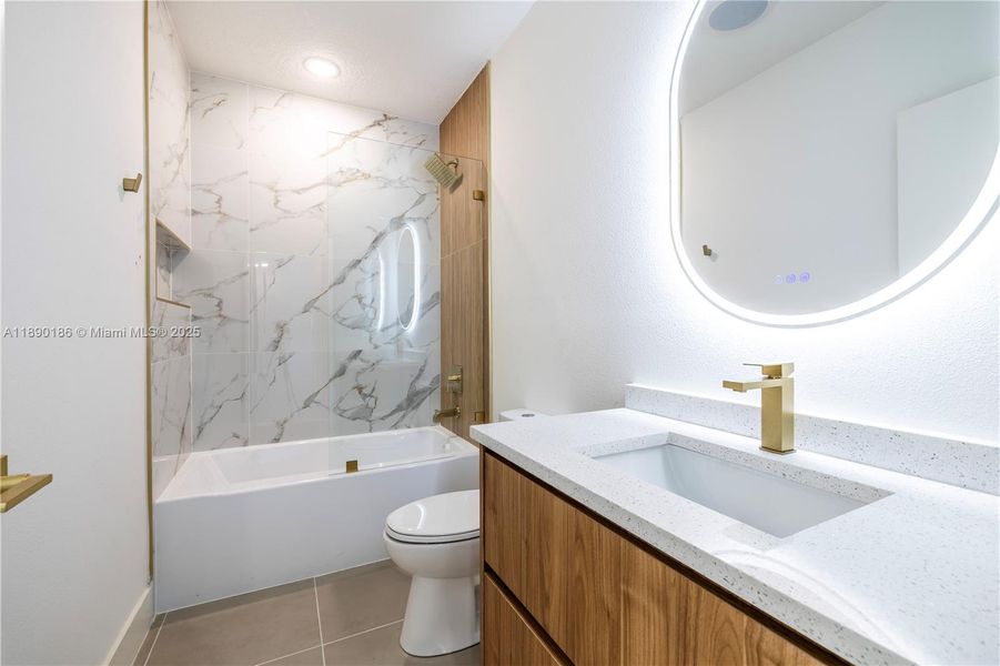 Furnished interior view inside a new home in , Palm Bay (Image 7).