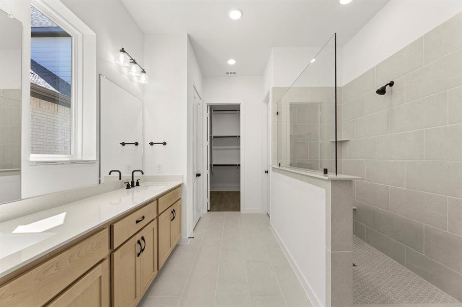 21. 7112 Bergamot - Bath (2)