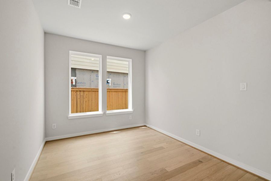 Spacious, unfurnished interior of a new home in Bridgeland 45', 50', 70', Cypress (Image 8). Spacious, unfurnished interior of a new home in Bridgeland 45', 50', 70', Cypress (Image 8).