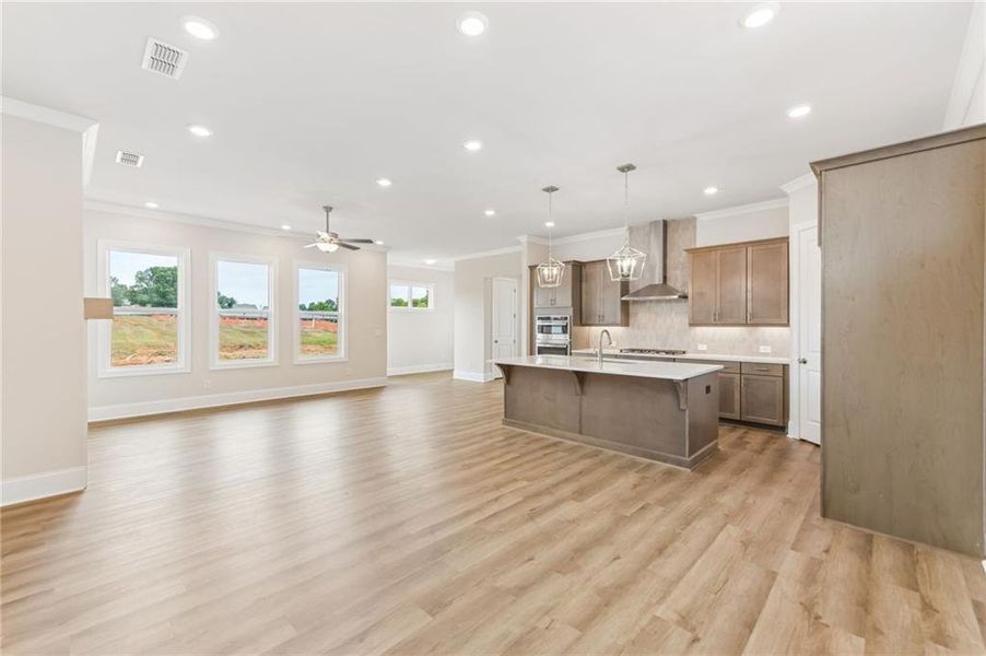 Furnished interior view inside a new home in Aberdeen, Hoschton (Image 10).
