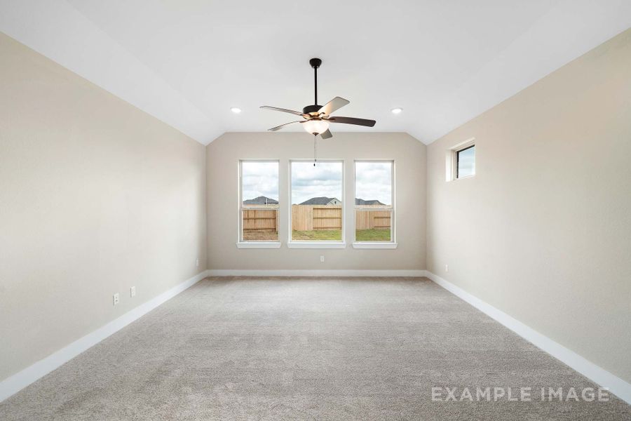 Representative unfurnished interior of a home built from the The Elizabeth by Davidson Homes LLC in Lago Mar, Texas City (Image 29).