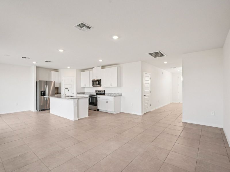 Spacious, unfurnished interior of a new home in Coasterra - Premier Series, Palmetto (Image 9).