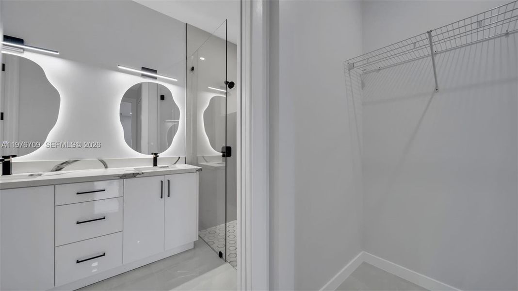 Furnished interior view inside a new home in , Cape Coral (Image 8).