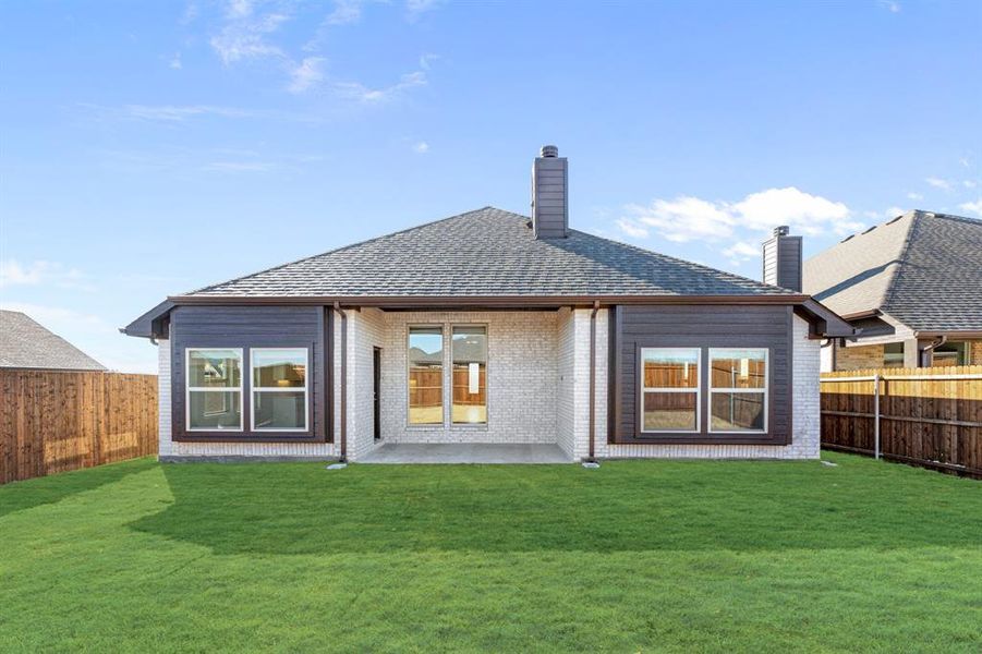 Exterior details and patio area of a home in Georgetown at Kings Fort, Kaufman (Image 23).