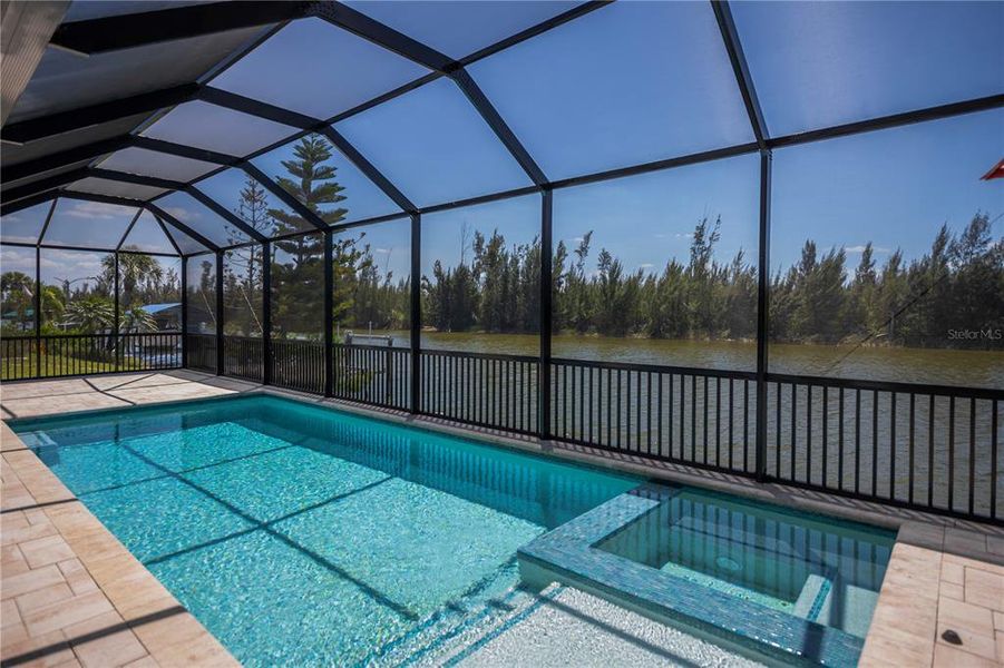 Exterior details and patio area of a home in , Port Charlotte (Image 39).