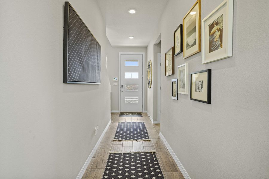 Furnished interior view inside a new home in Emerald Estates, Horizon City (Image 6). Furnished interior view inside a new home in Emerald Estates, Horizon City (Image 6).