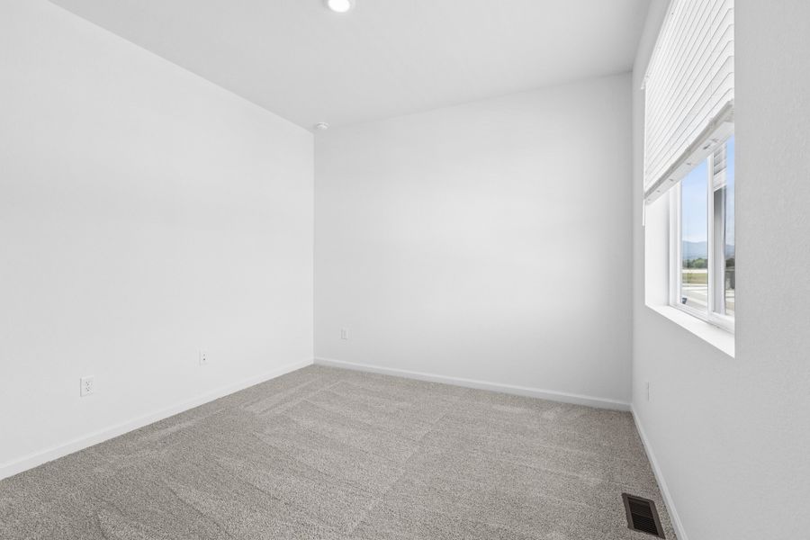 Spacious, unfurnished interior of a new home in Westside Crossing, Berthoud (Image 32). Spacious, unfurnished interior of a new home in Westside Crossing, Berthoud (Image 32).