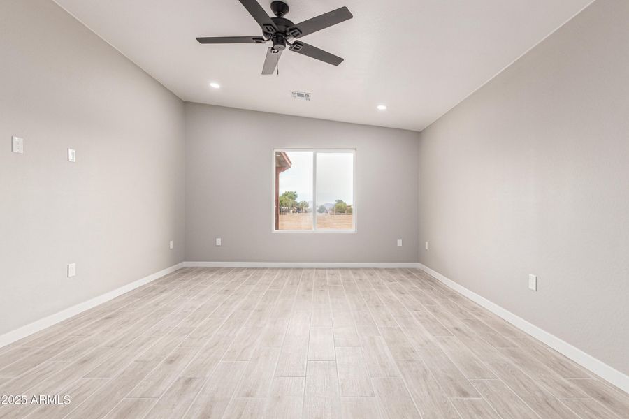 130 S 352nd Dr Tonopah, AZ 85354 130 S 352nd Dr Tonopah, AZ 85354