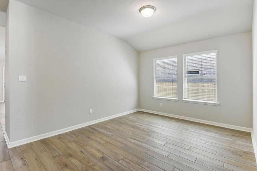 Photo is not of the actual home but is an inspirational photo of builder’s model home and may depict options, furnishings, and/or decorator features that are not included.