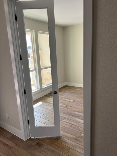 Spacious, unfurnished interior of a new home in Riverstone, Georgetown (Image 24). Spacious, unfurnished interior of a new home in Riverstone, Georgetown (Image 24).
