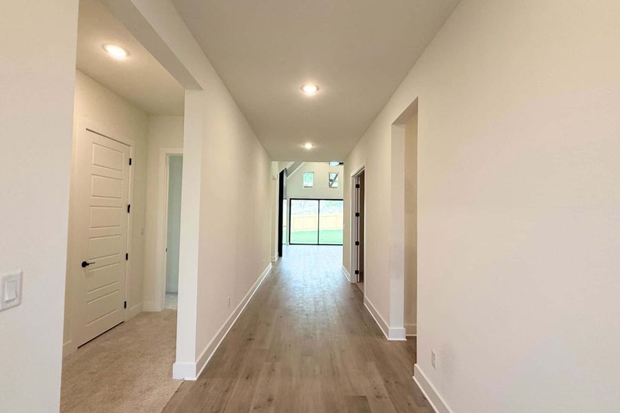 Spacious, unfurnished interior of a new home in Heights at San Gabriel, Georgetown (Image 18).