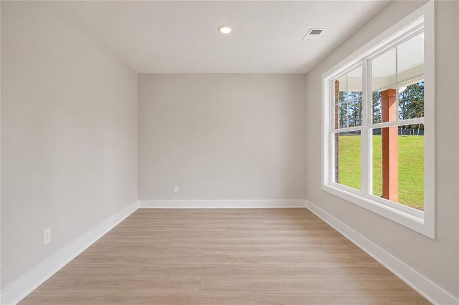 Spacious, unfurnished interior of a new home in Patillo Manor, Stockbridge (Image 15).