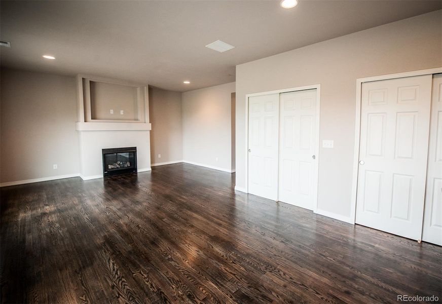 Spacious, unfurnished interior of a new home in , Colorado Springs (Image 25).