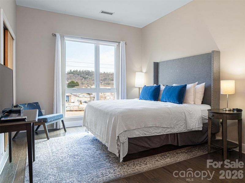Furnished interior view inside a new home in , Asheville (Image 20). Furnished interior view inside a new home in , Asheville (Image 20).