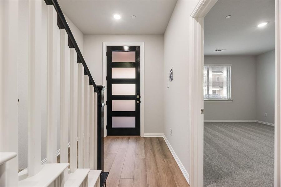 Spacious, unfurnished interior of a new home in , Frisco (Image 27).