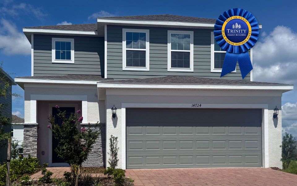 Beautiful Curb Appeal of a Central Florida Single-Family Home