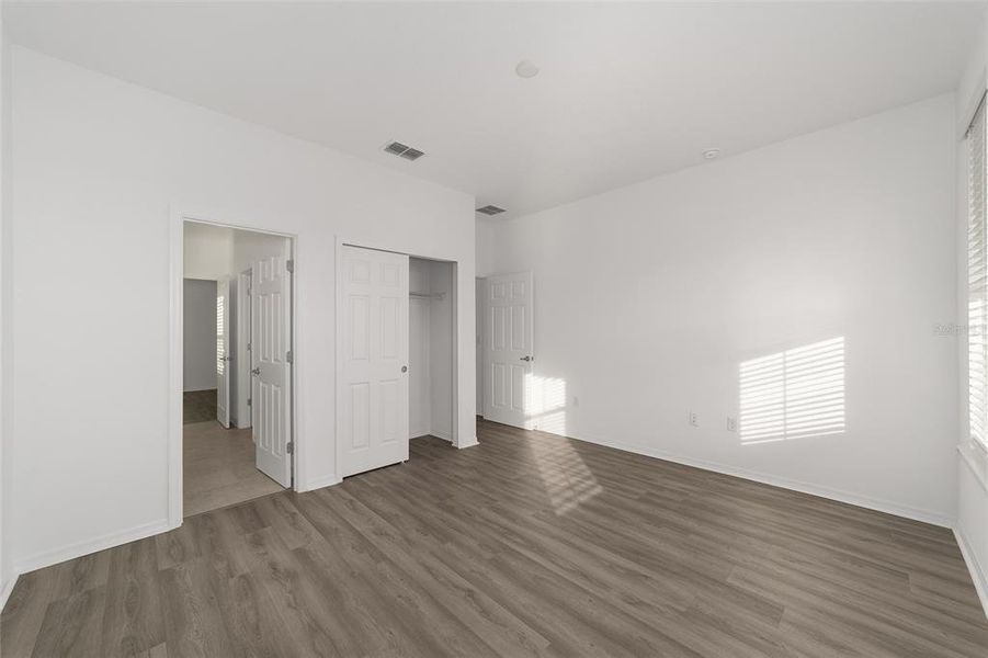 Spacious, unfurnished interior of a new home in Calesa Township, Ocala (Image 44).