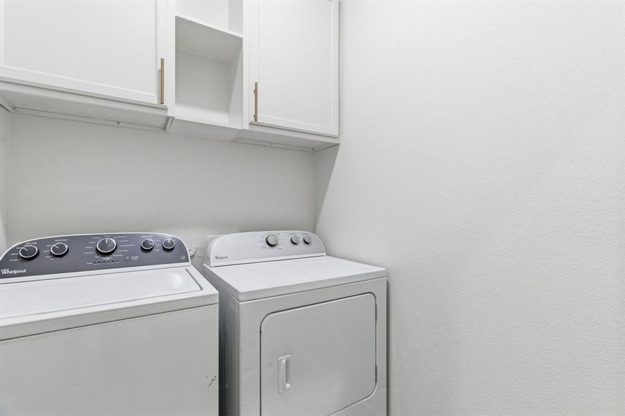 Close-up of interior finishes inside a home in , Fort Worth (Image 23).